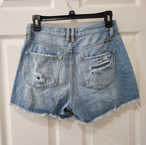 KanCan High Waist Distressed Shorts - Picture 4 of 7